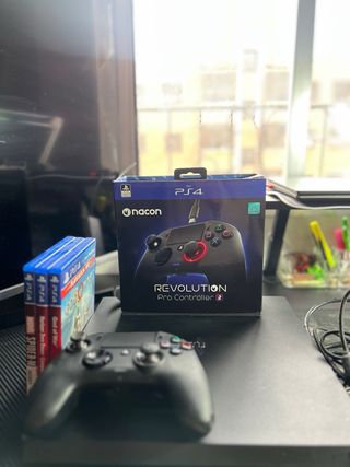 PS4 Pro 1TB + 3 Juegos + Mando Nacon