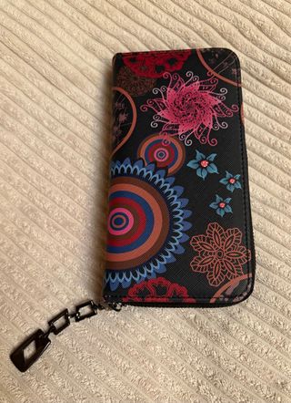 Cartera monedero NUEVA con estampado floral