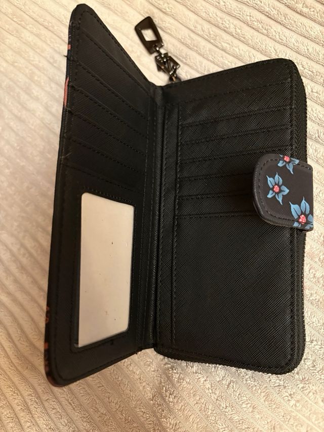 Cartera monedero NUEVA con estampado floral