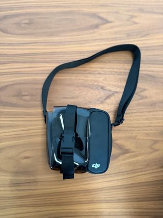 Bolso bandolera DJI negro