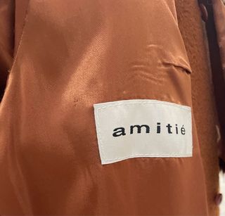 Abrigo largo amitié marrón con cuello de pelo