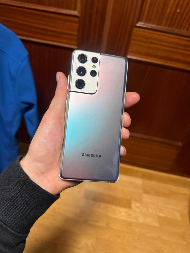Samsung S21 Ultra 256GB.
