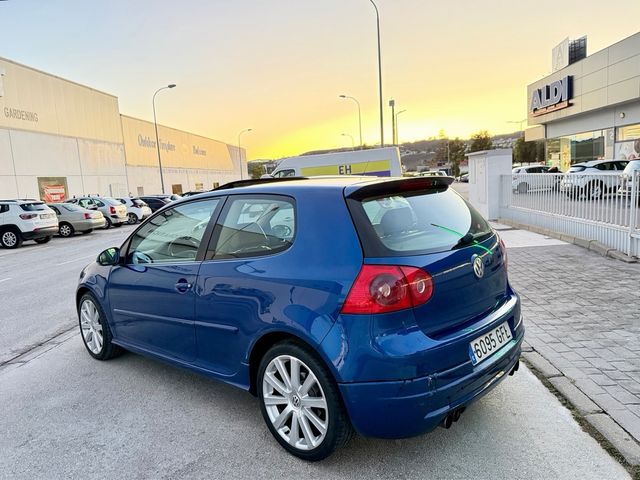 VOLKSWAGEN GOLF V PACK GTI 2.0 TDi