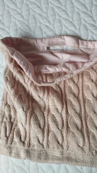 Bolso tejido rosa con trenzas