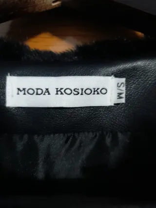 Chaleco de pelo sintético negro