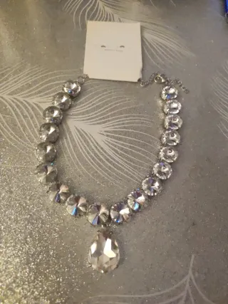 Gargantilla circonitas