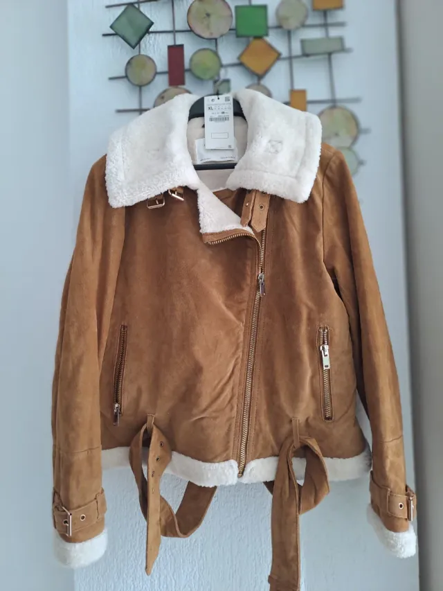 Chaqueta efecto ante forrada