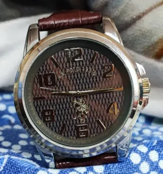 Reloj Polo Marrón y Dorado