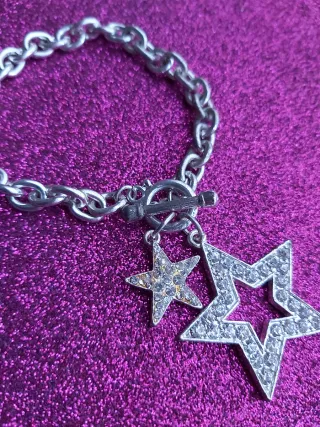 Pulsera Bershka 00s charms de Estrellas con Brillo