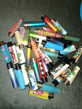 Lote de mecheros Clipper