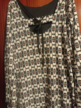 Vestido manga larga estampado mujer