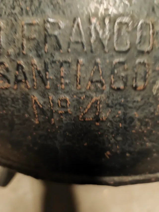 Pote Gallego Hierro Fundido