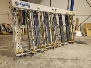 MAQUINARIA CARPINTERIA