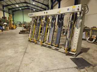 MAQUINARIA CARPINTERIA