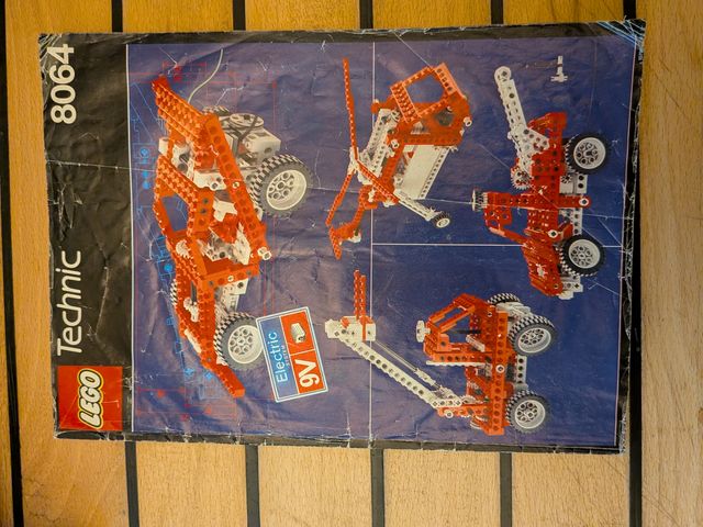 Lego 8064 Universal Motor Set 9V 1990