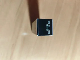 Lápiz Labios Gel Semi-Mate y lip liner waterprof