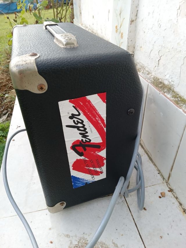 Amplificador Fender X-15 Guitarra