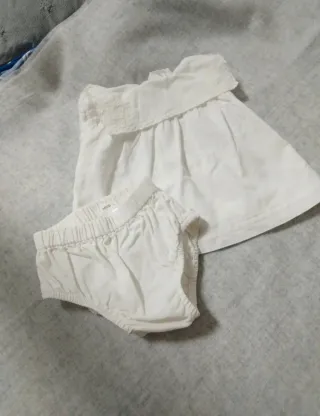 Conjunto Mango blanco roto bebé 1-3 meses (56cm)