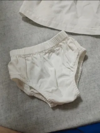 Conjunto Mango blanco roto bebé 1-3 meses (56cm)