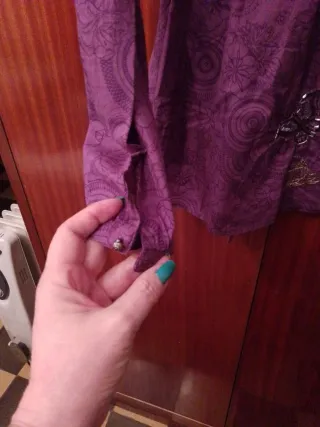 Blusa Desigual Morada Talla S