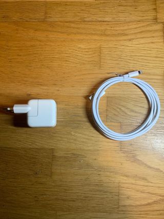 Cargador Apple iPhone iPad 10W