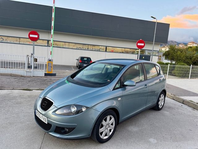 SEAT ALTEA 1.9 TDi 105CV SPORT UP