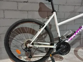 Bicicleta Btwin Blanca