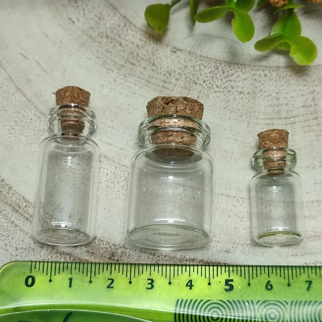 Bottigliette in miniatura con tappo in sughero