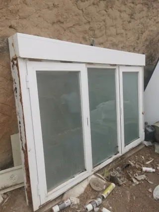 Ventana aluminio 135x200