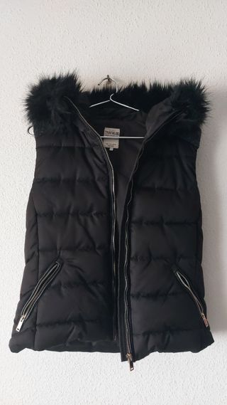 Chaleco negro