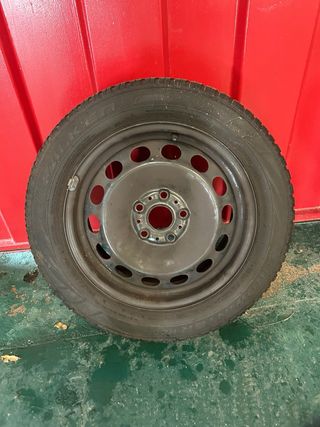 Llantas Audi 16 con neumáticos invierno 205/55 R16