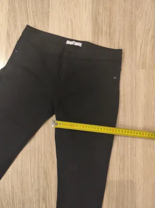 Pantalón elástico negro talla M