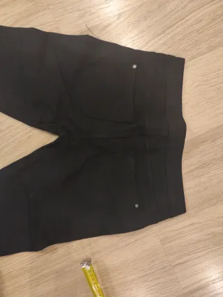 Pantalón elástico negro talla M