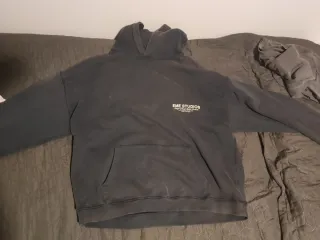 Sudadera Eme Studios Negra