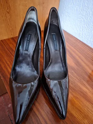 Zapatos tacón Zara Woman Talla 40 color marrón 30
