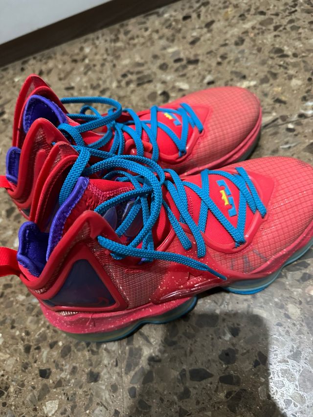 Nike LeBron 19 Siren Red