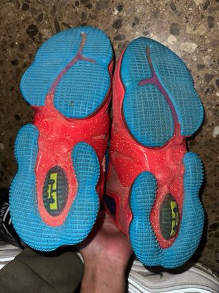 Nike LeBron 19 Siren Red