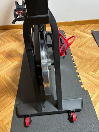 MÁQUINAS DE GIMNASIO