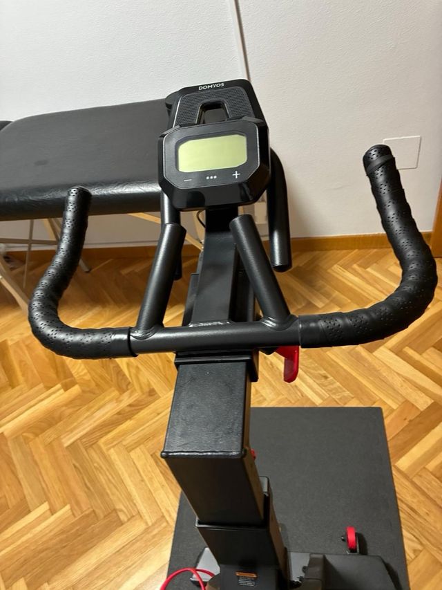 MÁQUINAS DE GIMNASIO
