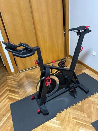 MÁQUINAS DE GIMNASIO