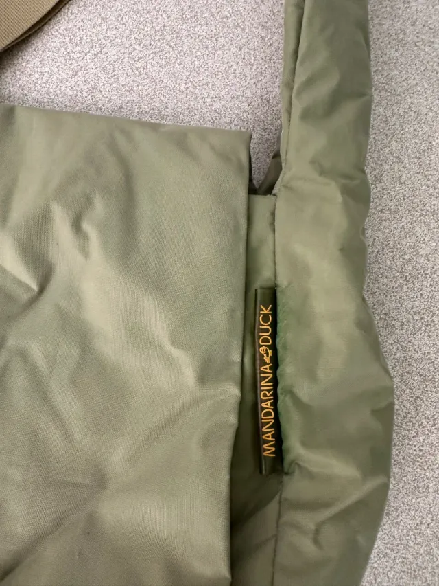 Bolso Mandarina Duck verde ORIGINAL