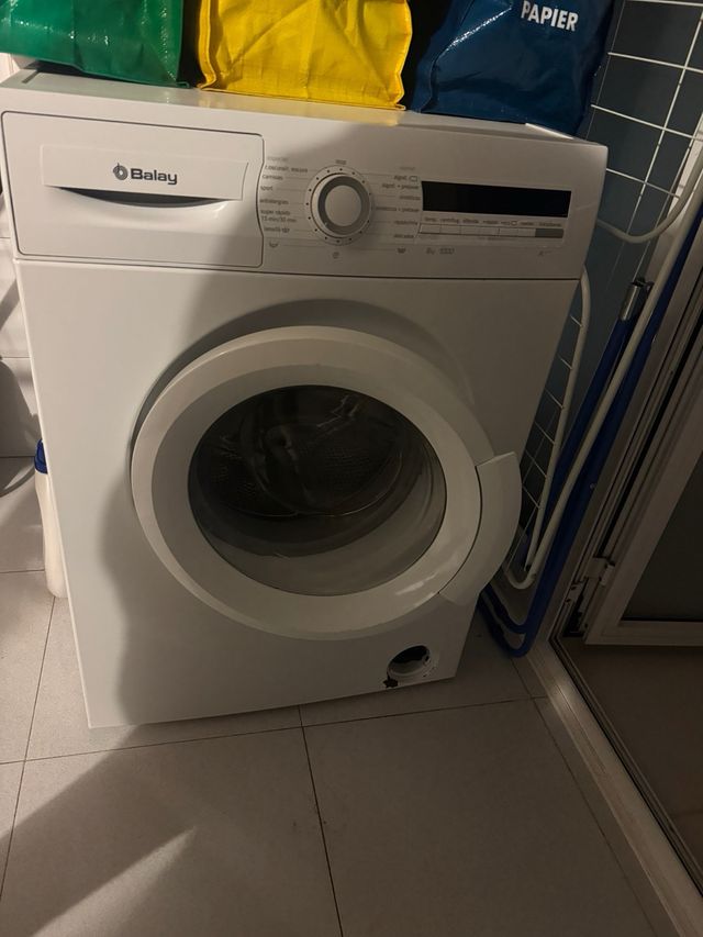 Lavadora Balay 8kg 1000 rpm