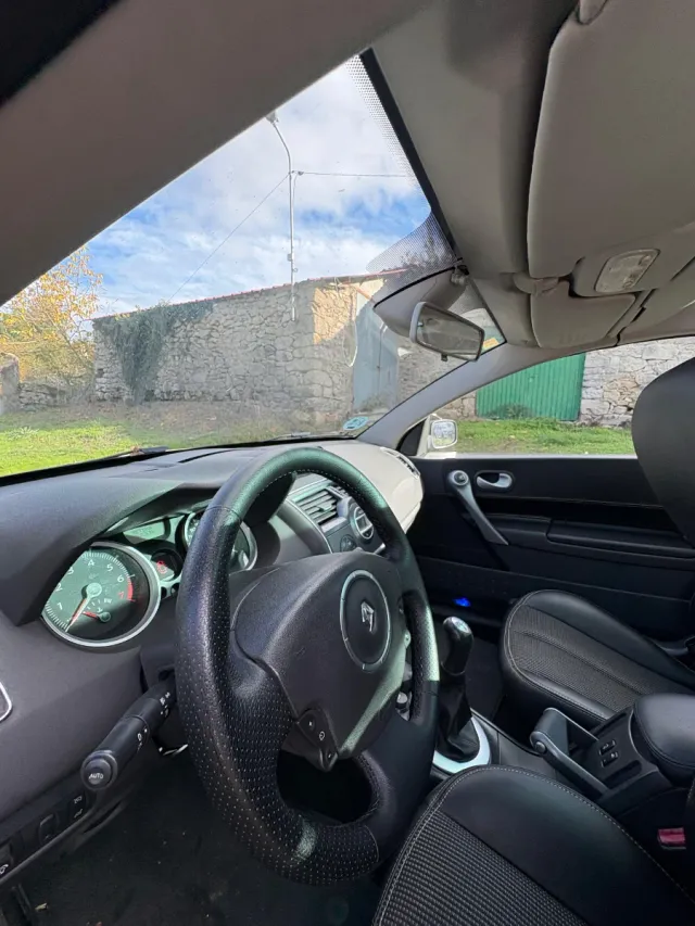 Siniestro de Renault Megane II CC 2008