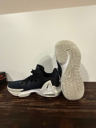 Zapatillas Baloncesto Nike Lebron AZUL MARINO