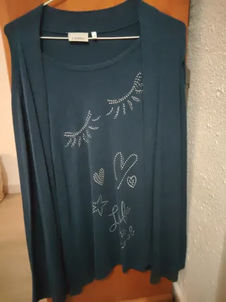 Se vende lote de ropa de mujer por 30 euros