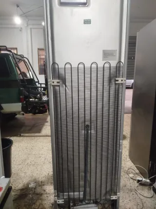 Nevera Beko A+ Acero Inoxidable 2 m de alto