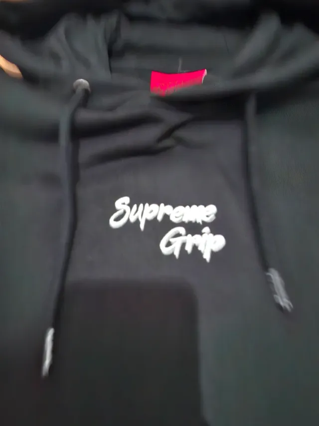 Sudadera Supreme Grip Negra