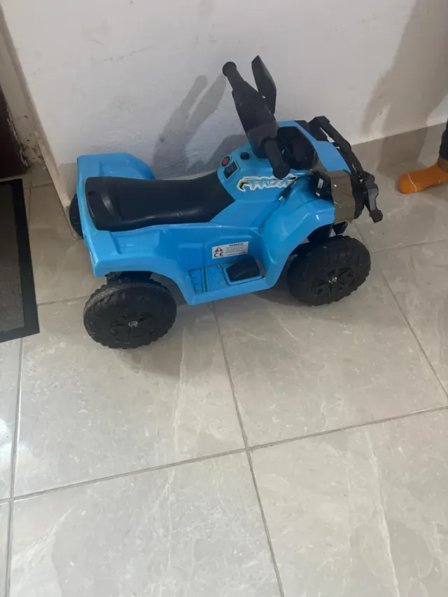 Moto Quad Eléctrica Infantil Azul