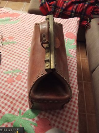 Bolso Cuero Italiano Hecho a Mano