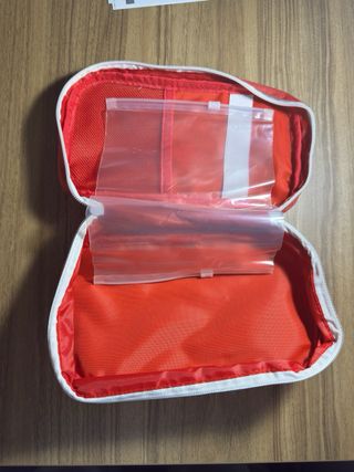 Estuche botiquín primeros auxilios